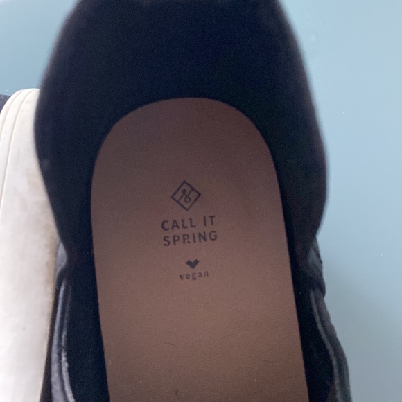 Spring Sneakers with ankle cut out - Picture 3 of 3